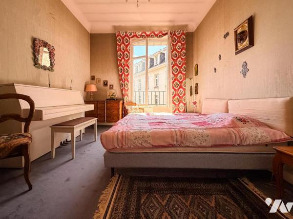 NANTES PREFECTURE - Appartement T6 de 177 m² avec garage et cave