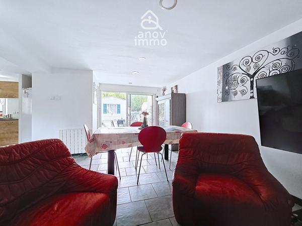 Maison
                                                                                                                                                                                                                                                                                                                        3 pièce(s)                                                                                                                                                                                                          2 chambre(s)                                                                                                                                                                                                          80  m²