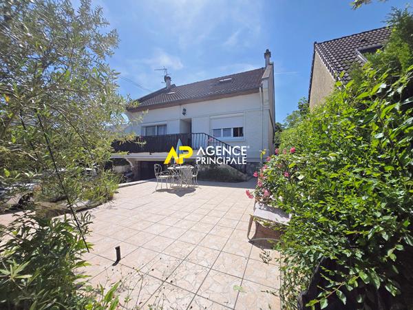 Maison 10 pièces, 7 chambres d'environ 188m² sur le quartier d'Orgemont à ARGENTEUIL. 429 000 € **  - Référence  4520