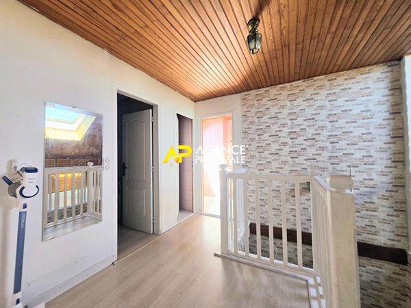 Maison 10 pièces, 7 chambres d'environ 188m² sur le quartier d'Orgemont à ARGENTEUIL. 429 000 € **  - Référence  4520