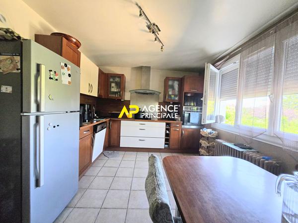 Maison 10 pièces, 7 chambres d'environ 188m² sur le quartier d'Orgemont à ARGENTEUIL. 429 000 € **  - Référence  4520