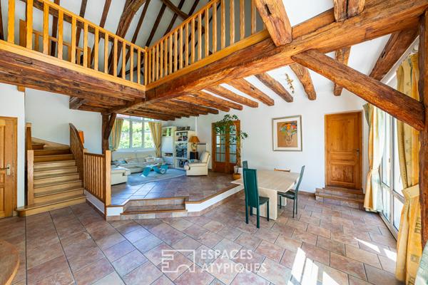 La Maison contemporaine aux volumes généreux à Yerres