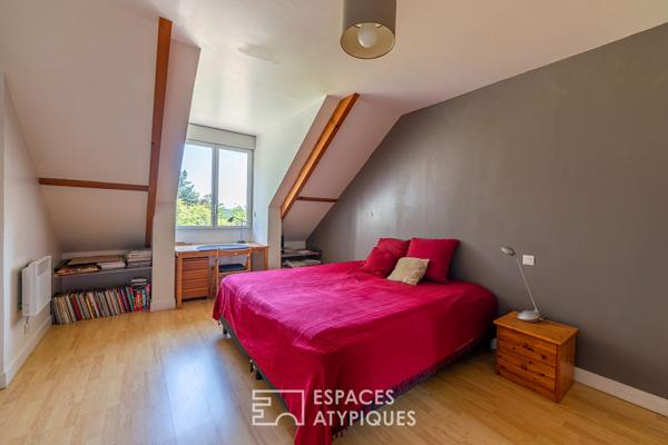 La Maison contemporaine aux volumes généreux à Yerres