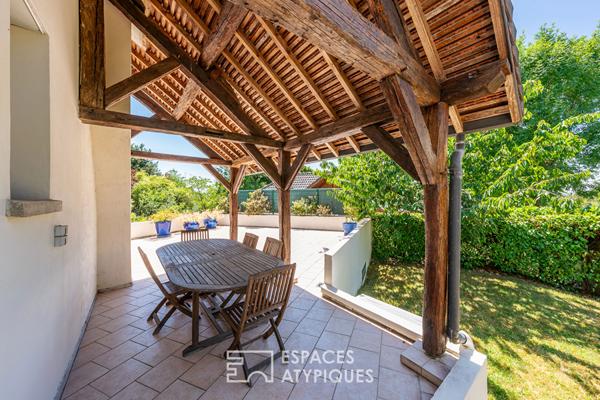 La Maison contemporaine aux volumes généreux à Yerres