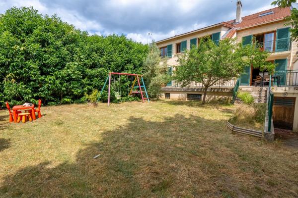 Belle demeure de 200 m² habitables à 10 min du RER A