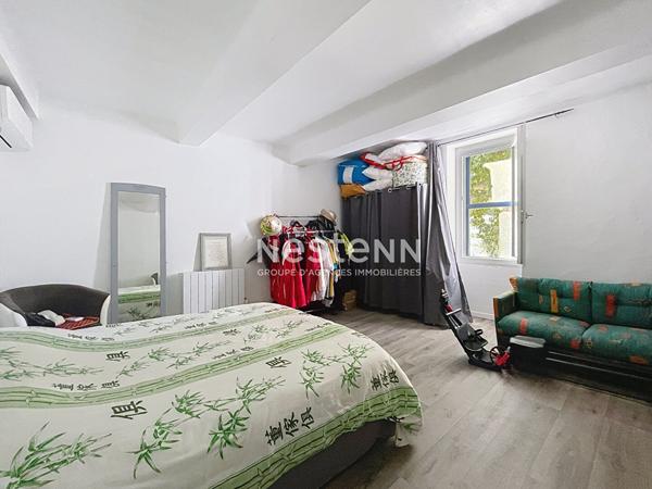 Bastide provencale - 8 pièces, 6 chambres, jardin, garage, hangar 230m2