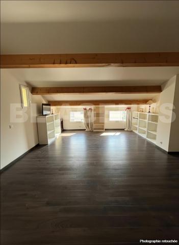 VILLA - VILLE DI PIETRABUGNO - 220 M² - TERRAIN 1070 M²