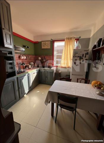 VILLA - VILLE DI PIETRABUGNO - 220 M² - TERRAIN 1070 M²