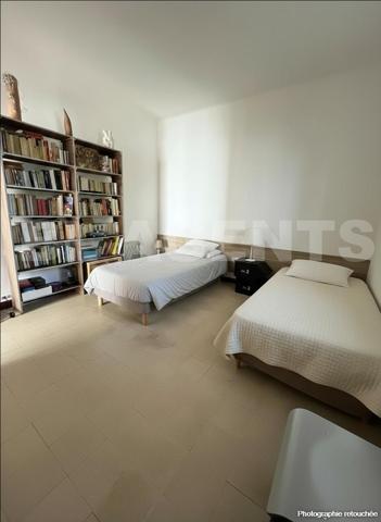 VILLA - VILLE DI PIETRABUGNO - 220 M² - TERRAIN 1070 M²