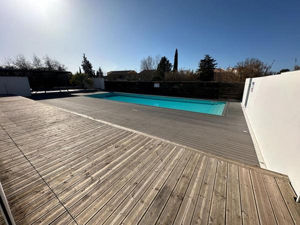 Exclusivité studio libre de bail résidence de vacances à Éguilles