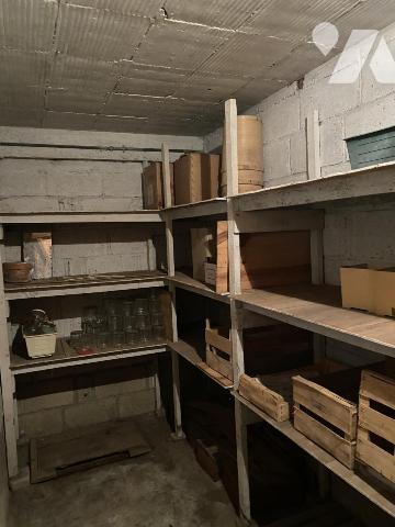 CENTRE-VILLE UN APPARTEMENT 4 PP AVEC CAVES - GRENIER ET GARAGE