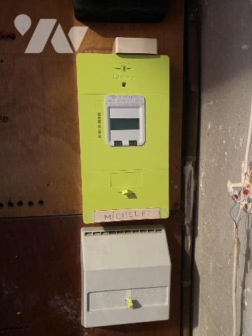 CENTRE-VILLE UN APPARTEMENT 4 PP AVEC CAVES - GRENIER ET GARAGE