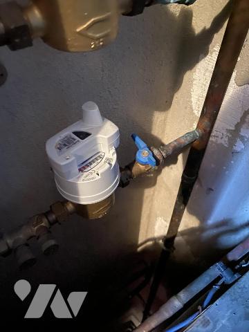 CENTRE-VILLE UN APPARTEMENT 4 PP AVEC CAVES - GRENIER ET GARAGE