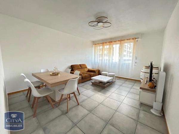 Appartement à louer 4 pièces 90.53m² Le Mans (72000)