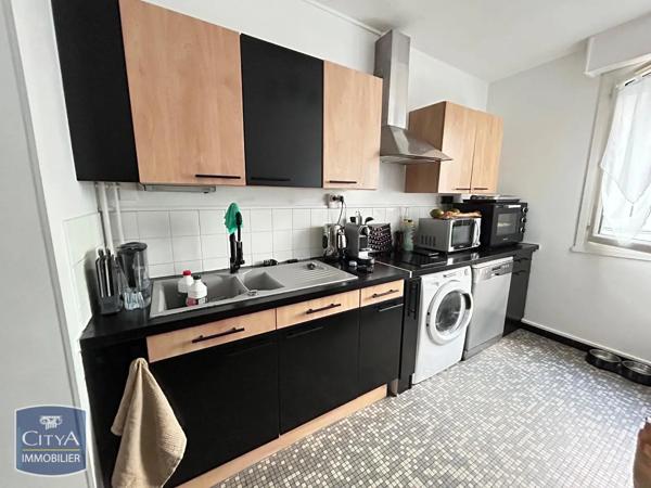 Appartement à louer 4 pièces 90.53m² Le Mans (72000)