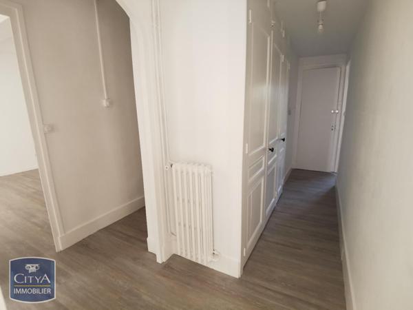 Appartement à louer 3 pièces 89.42m²