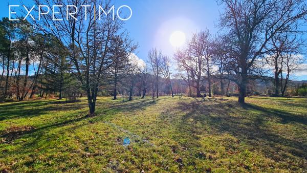 Lasalle (30460) Maison de 307 m² habitables - 10 pièces - piscine - terrain de 10 000 m²