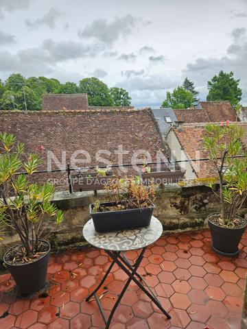 Appartement de type 2 avec balcon en rez-de-chaussée à louer à Loches
