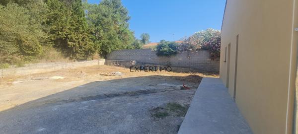 Armissan (11110) MAISON A TERMINER