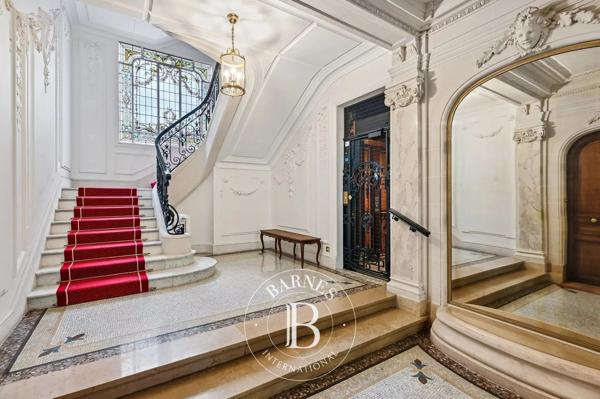 Paris 7ème, Bureau   à vendre