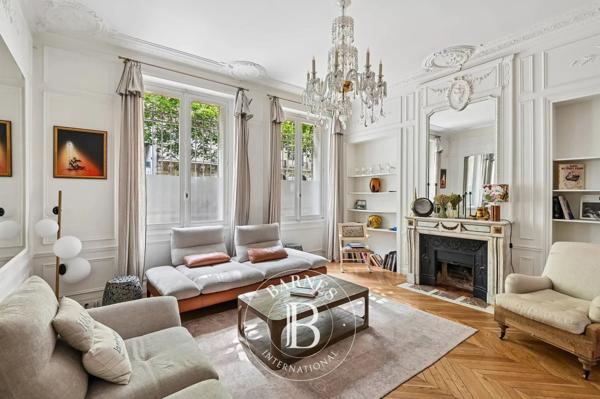 Paris 7ème, Bureau   à vendre