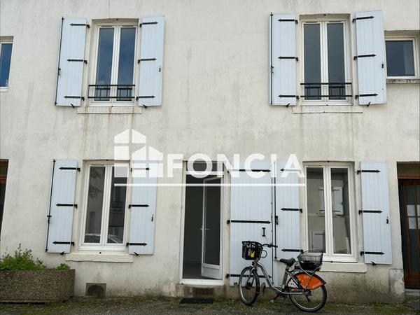 Location Appartement 2 pièces 36.99 m² - 11 RUE DU FAUBOURG BANNIER Orleans 45000
