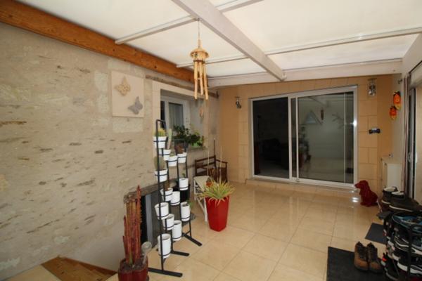 Maison Saint Genest D Ambiere 9 pièce(s) 150.70 m2