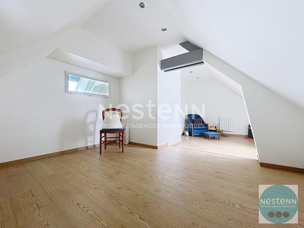 Maison spacieuse de 7 pièces à vendre à La Chaussée Saint Victor
