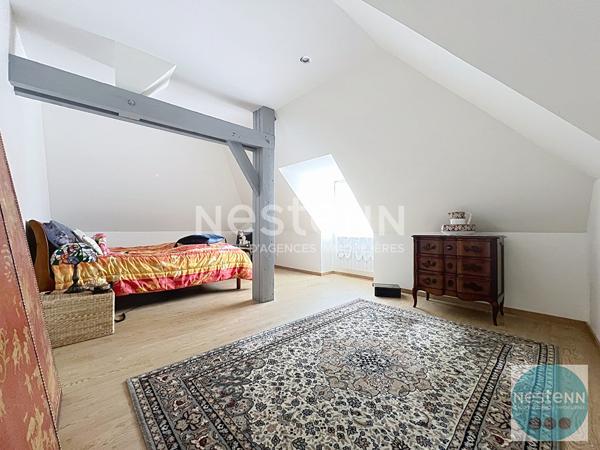 Maison spacieuse de 7 pièces à vendre à La Chaussée Saint Victor
