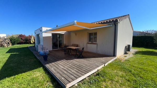 Maison récente avec véranda, 2 chambres et terrain 900 m² ? à 7 km de Bergerac