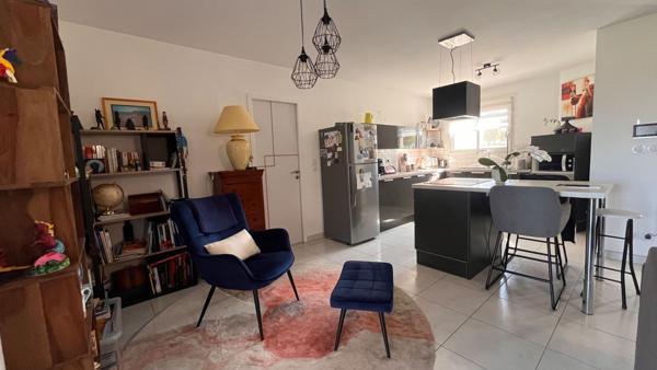 Maison récente avec véranda, 2 chambres et terrain 900 m² ? à 7 km de Bergerac