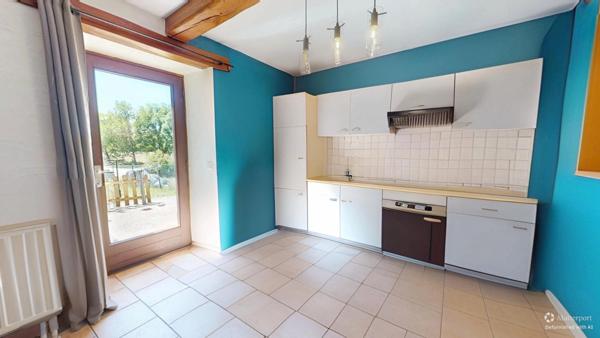 VILLECLOYE Charmante maison de village avec jardin, garage et terrasse couverte