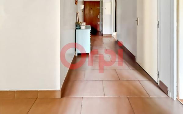 Appartement à vendre    3 pièces • 73,59 m2 Tassin-la-Demi-Lune