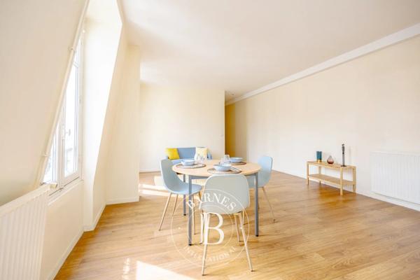 Paris 8ème, Appartement  40 m² à vendre