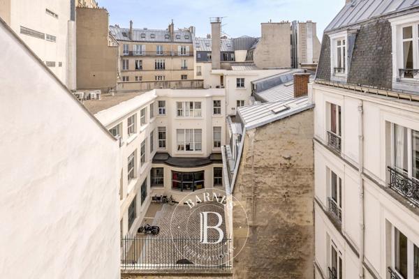 Paris 8ème, Appartement  40 m² à vendre