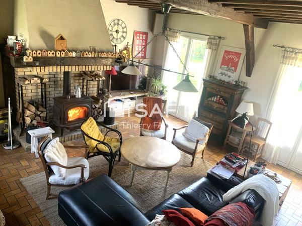 Propriété de charactère proche Champagnole