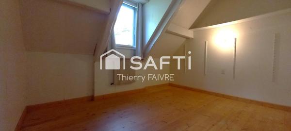 Propriété de charactère proche Champagnole