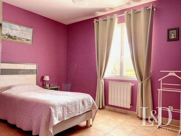 Royan : maison de type charentaise 107 m² + garage