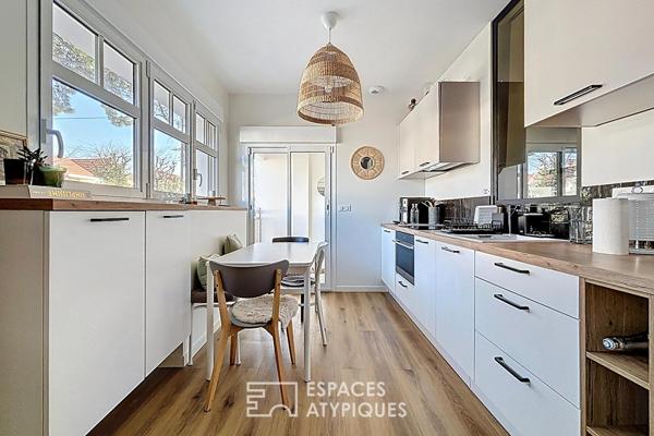 Un pied à terre rénové avec terrasse, proche centre
