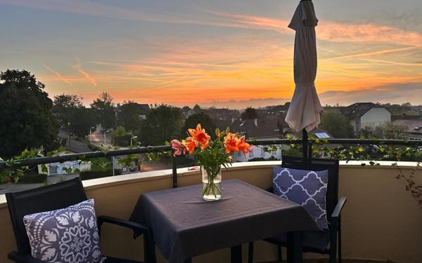 Appartement à vendre    3 pièces • 88,04 m2 Ferney-Voltaire