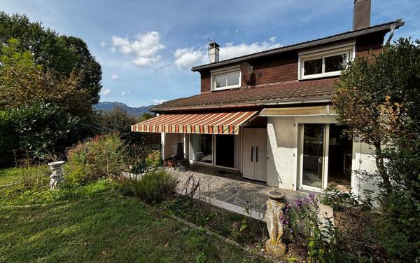 Maison à vendre    5 pièces •  Versonnex