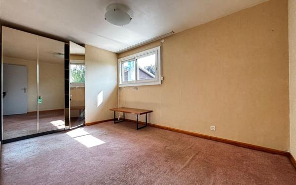 Maison à vendre    5 pièces •  Versonnex