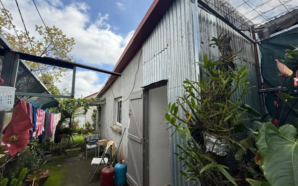 Maison à vendre    3 pièces •  Le Tampon