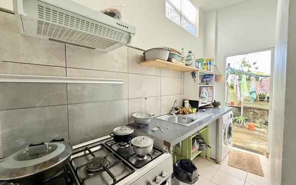 Maison à vendre    3 pièces •  Le Tampon