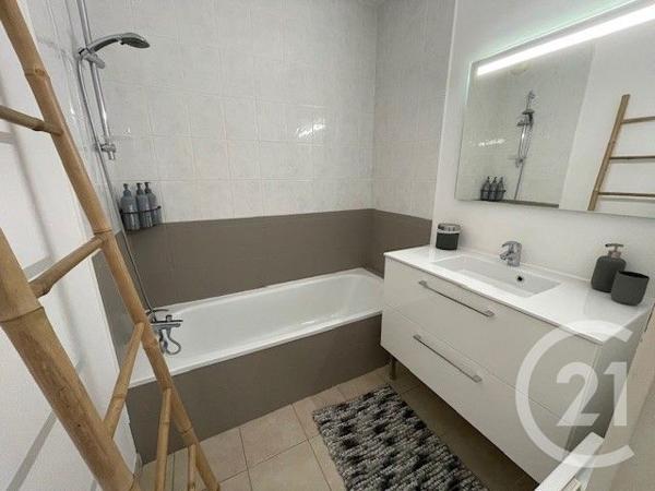 Appartement F4 à vendre  4 pièces - 81,60 m2 LA SEYNE SUR MER - 83