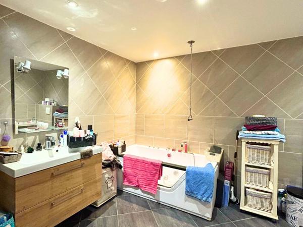 Maison + Appartement Troissy 320 m2