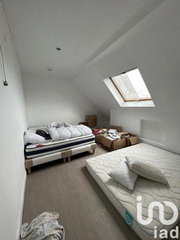 Pavillon 5 pièces de 185 m² à Garges-lès-Gonesse (95140)