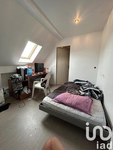 Pavillon 5 pièces de 185 m² à Garges-lès-Gonesse (95140)