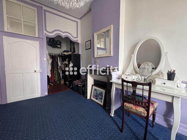 Maison 11 pièces - 250 m²