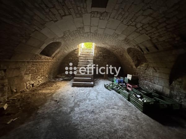 Maison 11 pièces - 250 m²